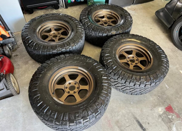 Ford Raptor Volk TE37XT 18X9 -1 6X135